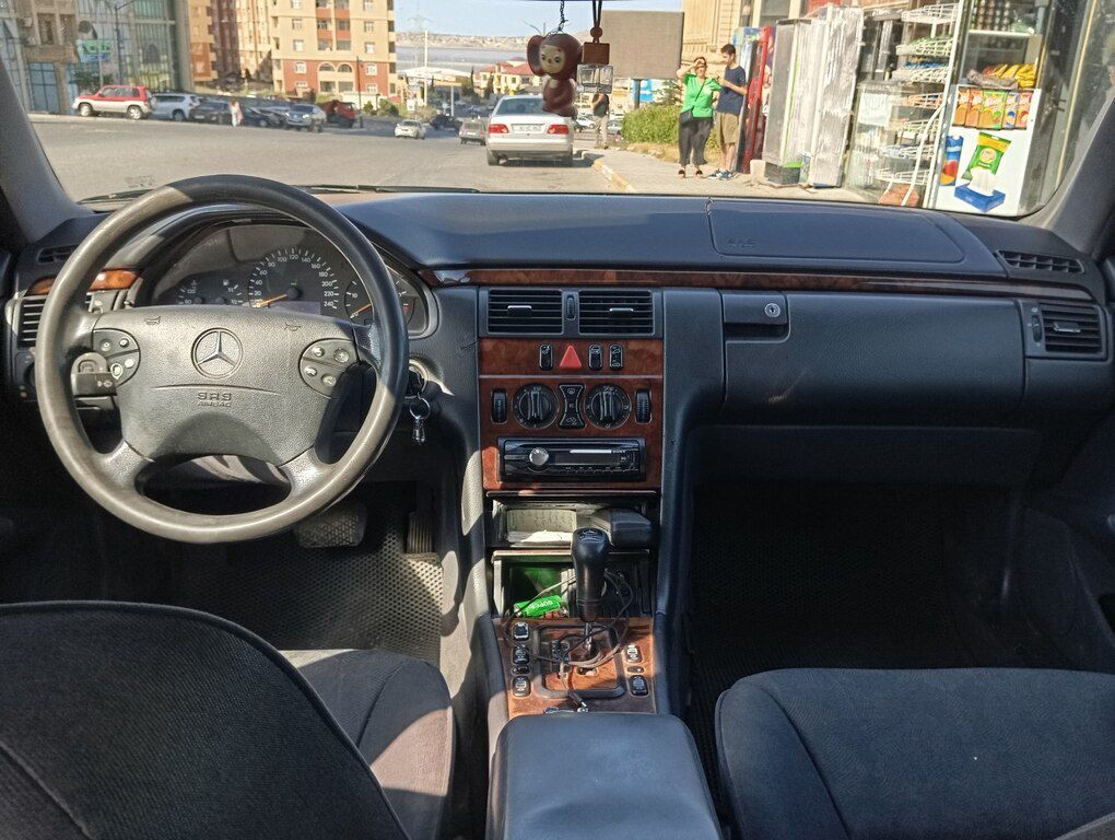 Mercedes E 220, 2.2 L, 1999 il, yeni — Avtomobillər, Bakı (7)