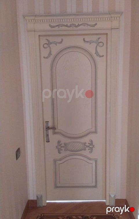 6eded qapi satilir bir ededi 60azn hamisi birlikde satilir 4 Ededi 90