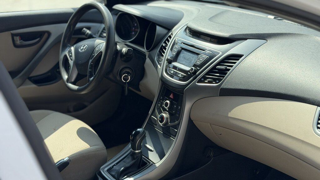 Hyundai Elantra, 1.8 L, 2016 il, 184 000 km — Avtomobillər, Gəncə (9)