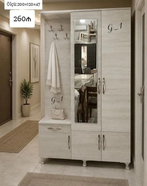 Dəhliz üçün çoxfunksiyalı paltar dolabı və askılıq komplekti. Ölçü — Bakı