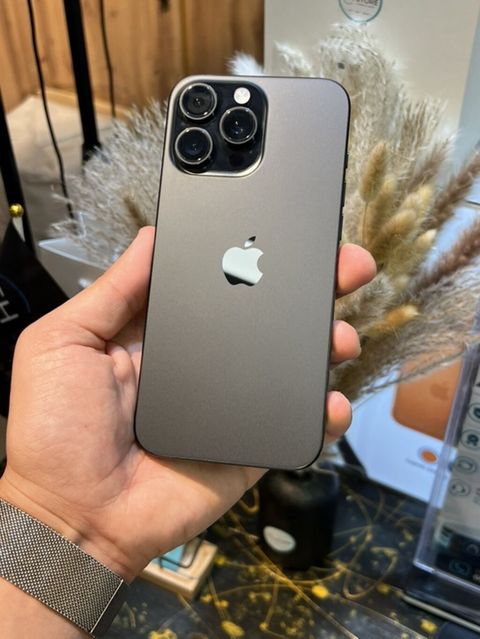IPhone 16 Pro Max, 256 GB, Black Titanium, Simsiz şarj — Bakı