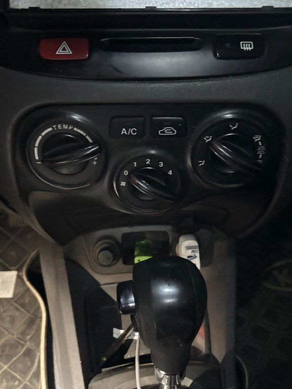 Kia Rio, 1.4 L, 2010 il, 404 000 km — Avtomobillər, Bakı (2)