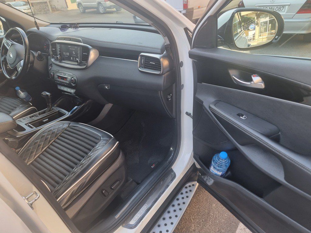 Kia Sorento, 2.4 L, 2019 il, 185 000 km — Avtomobillər, Bakı (9)