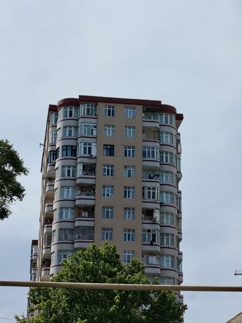 4 otaqlı, Yeni tikili, 154 kv. m — Bakı