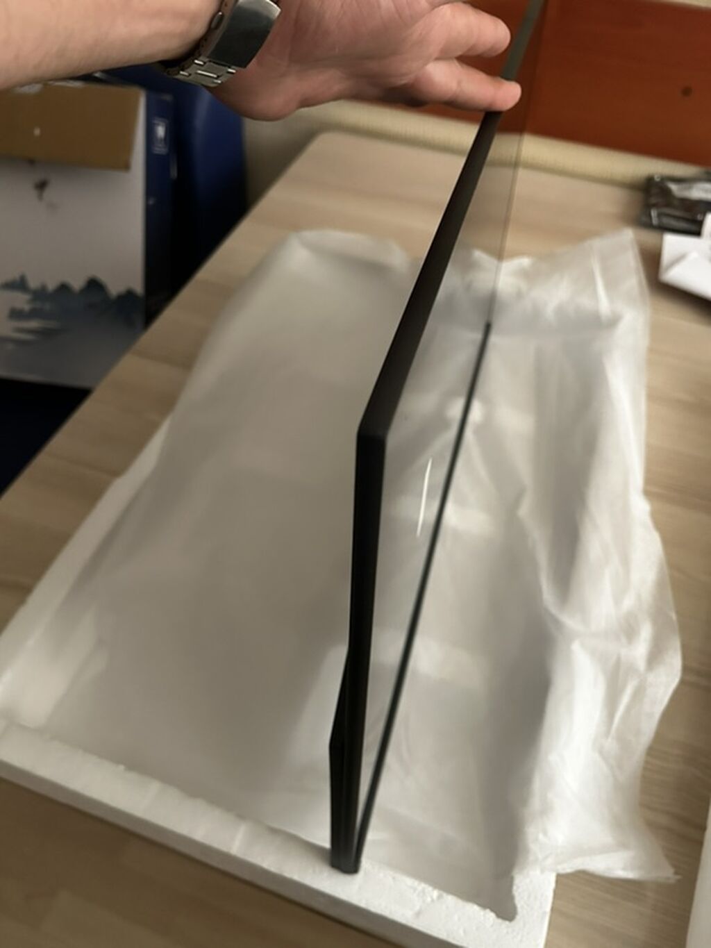 27" LED Monitor – model: AELD2701 Xüsusiyyətlər: - Ekran ölçüsü: 27 — Elektronika, Bakı (3)