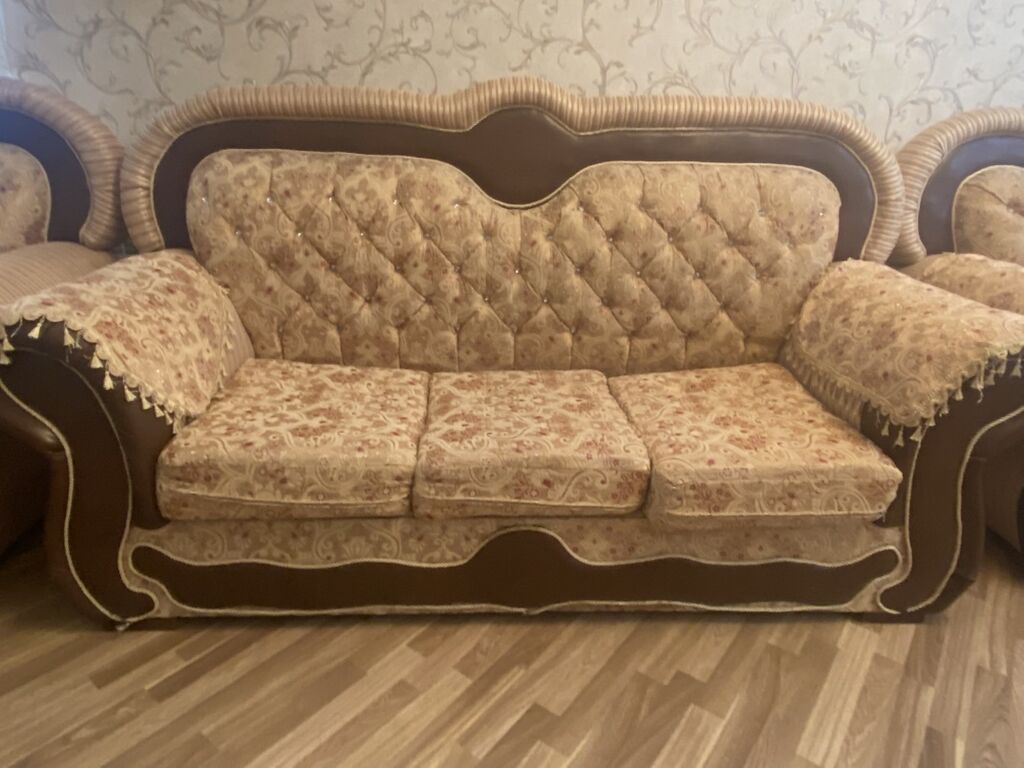 Klassik üslubda 3 hissəli dəst: 3 nəfərlik divan + 2 ədəd iri kreslo — Mebel, Kürdəmir (3)
