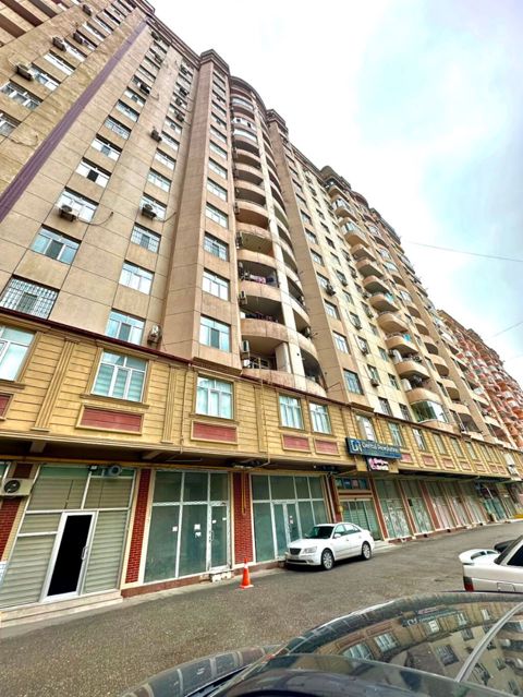 3 otaqlı, Yeni tikili, 136 kv. m — Bakı