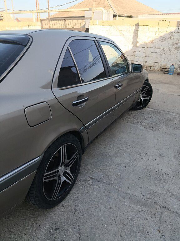 Mercedes C 220, 2.2 L, 1995 il, 420 000 km — Avtomobillər, Bakı (8)