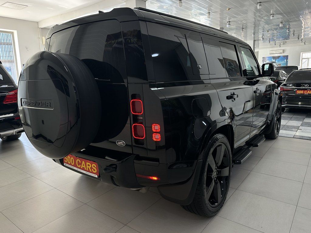 Land Rover Defender, 3.0 L, 2023 il, 27 000 km — Avtomobillər, Bakı (5)