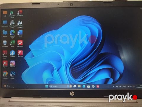 HP noutbuk - Ekran: 15.6" (Windows 11 yüklü) - Klaviatura: tam — Bakı