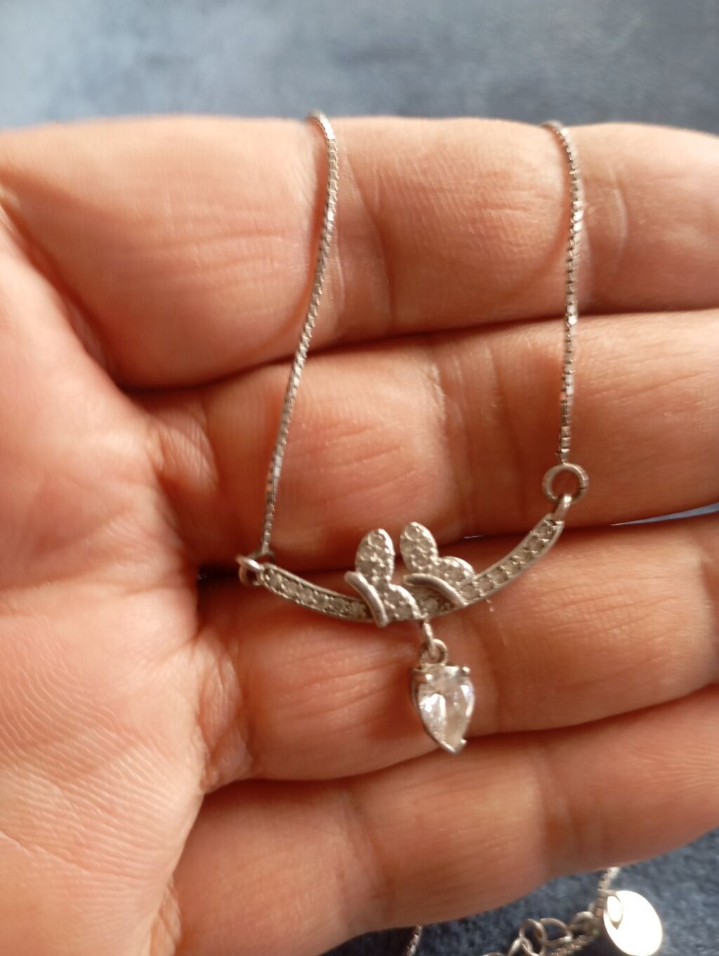 Gümüş rəngli zərif boyunbağı - Material: ağ/gümüş rəngli metal zəncir — Aksesuarlar, Xırdalan (4)