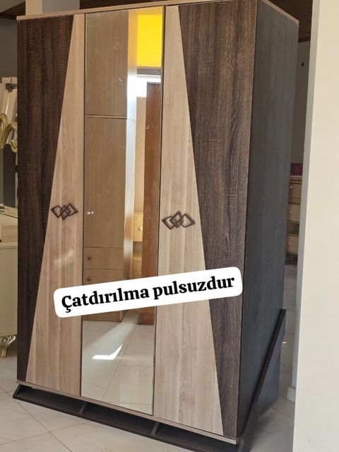 *Dolab satılır* Qiymet 239 Azn *Çatdırılma pulsuzdur* Eni 1.35 sm — Mehdiabad