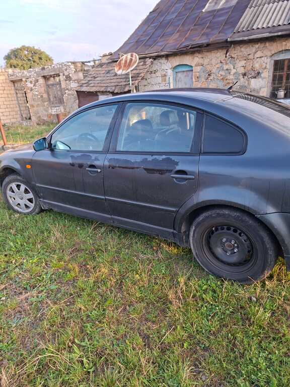 Volkswagen Passat, 1.8 L, 2000 il, 659 400 km — Avtomobillər, Gəncə (4)