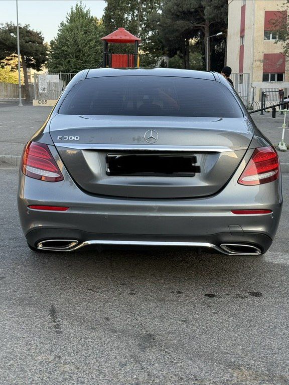 Mercedes E 300, 2.0 L, 2016 il, 83 000 km — Avtomobillər, Bakı (2)