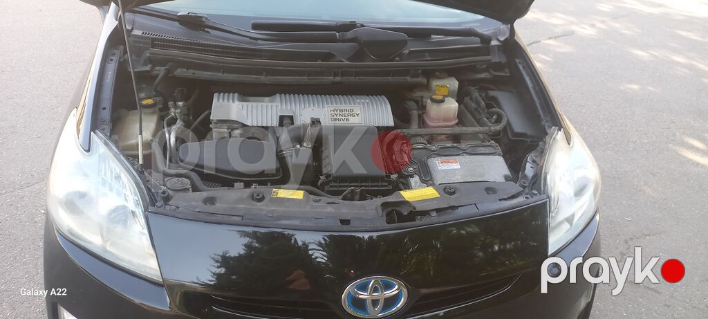 Toyota Prius: 1.8 l 2011 il Hetçbek — Avto, Bakı (5)