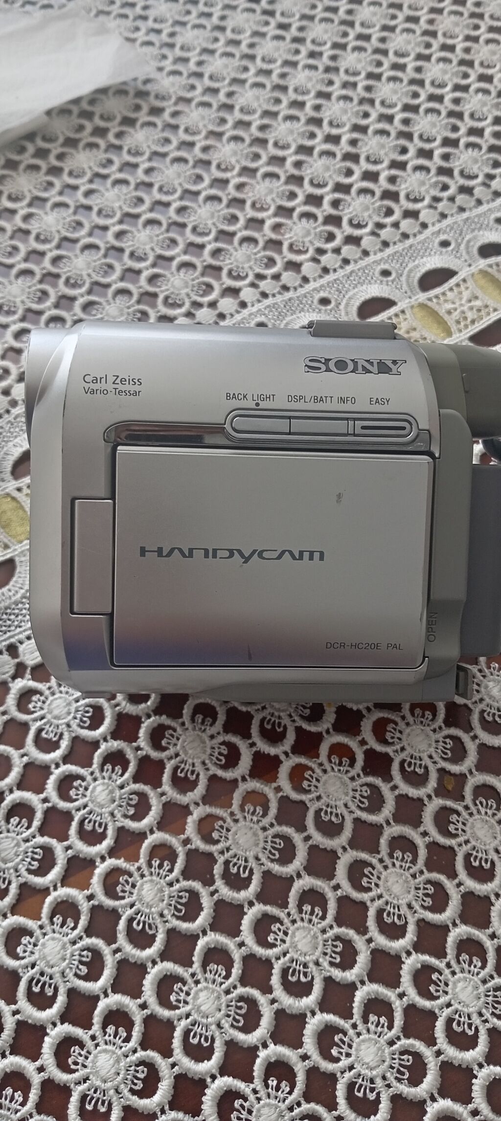 Sony Handycam DCR‑HC20E (PAL) videokamera - Carl Zeiss Vario‑Tessar — Elektronika, Digah (4)