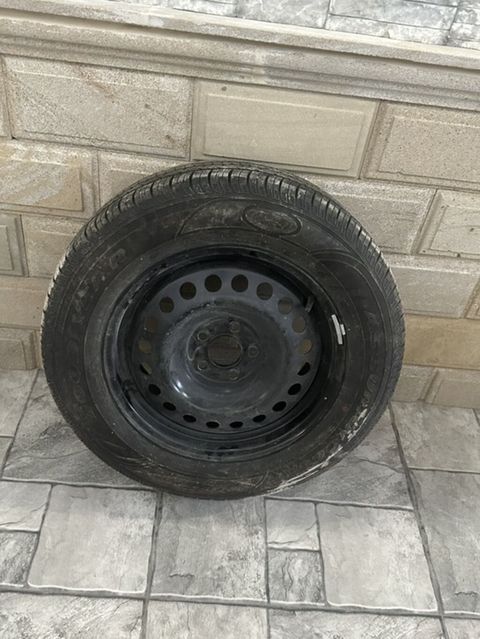Hundai tucson təkəridir. 1 ədəddir. 17 likdir — Bakı