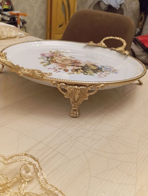 Porcelain süfrə ləyən/tray - Material: ağ porselen lövhə - Üzərində — Bakı