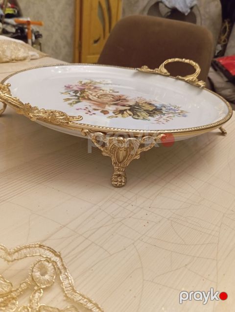 Porcelain süfrə ləyən/tray - Material: ağ porselen lövhə - Üzərində — Bakı