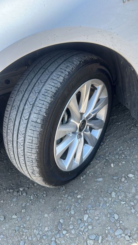 Toyota orijinal yüngül lehimli disklər və təkər dəsti - Markalı — Bakı