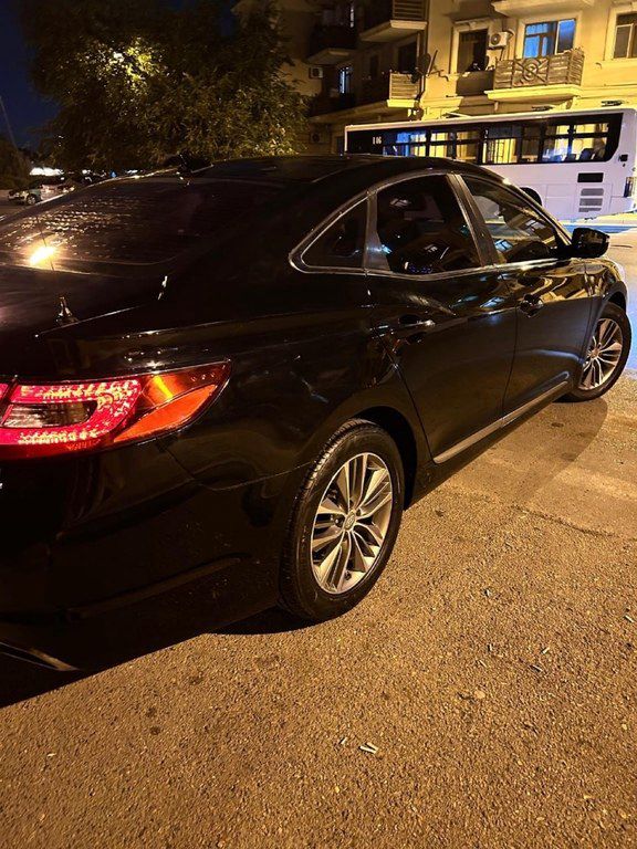 Hyundai Grandeur, 2.2 L, 2016 il, 210 000 km — Avtomobillər, Bakı (7)
