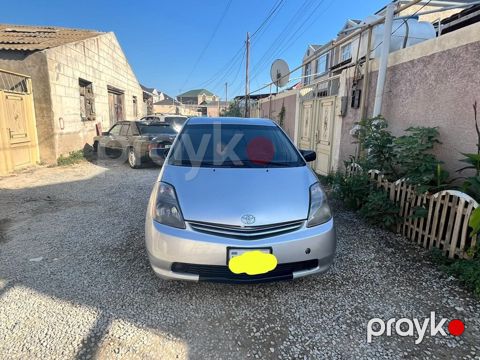 Toyota Prius, 1.5 L, 1.3 kWh, 2008 il, 286 000 km