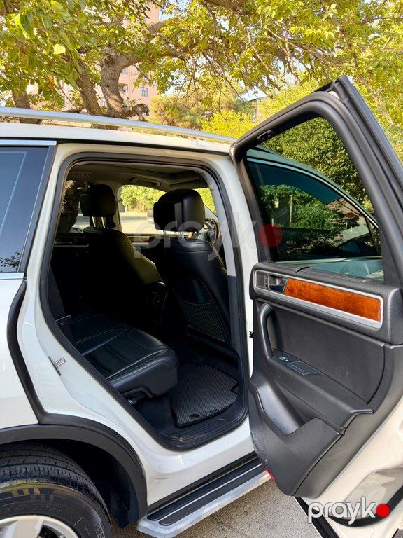 Volkswagen Touareg, 3.6 L, 2010 il, 160 000 km — Avtomobillər, Bakı (10)