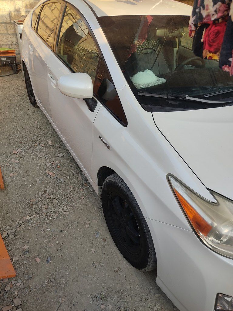 Toyota Prius, 1.8 L, 1.3 kWh, 2011 il, 180 000 km — Avtomobillər, Mingəçevir (4)