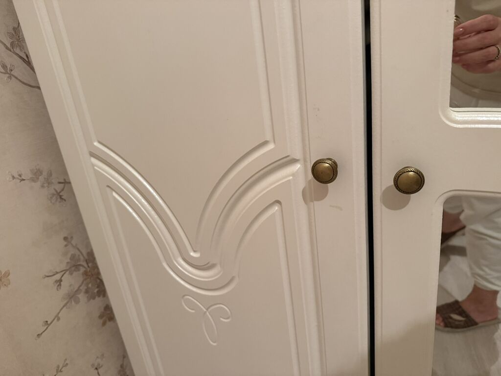 Klassik üslubda yataq dəsti üçün mebel komplekti təqdim olunur — Mebel, Xırdalan (2)