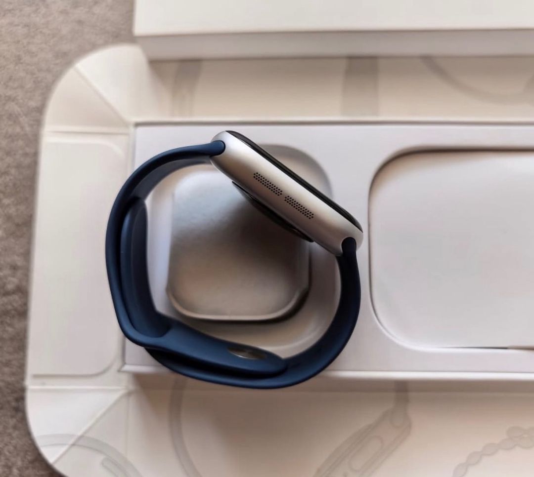 Apple Watch Series 10 Aluminum Silver 46mm — Elektronika, Bakı (4)