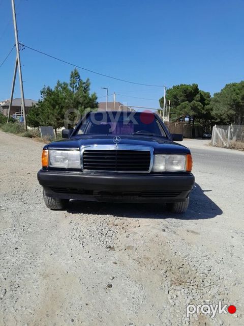 Mercedes 190, 1.8 L, 1992 il, 445 555 km