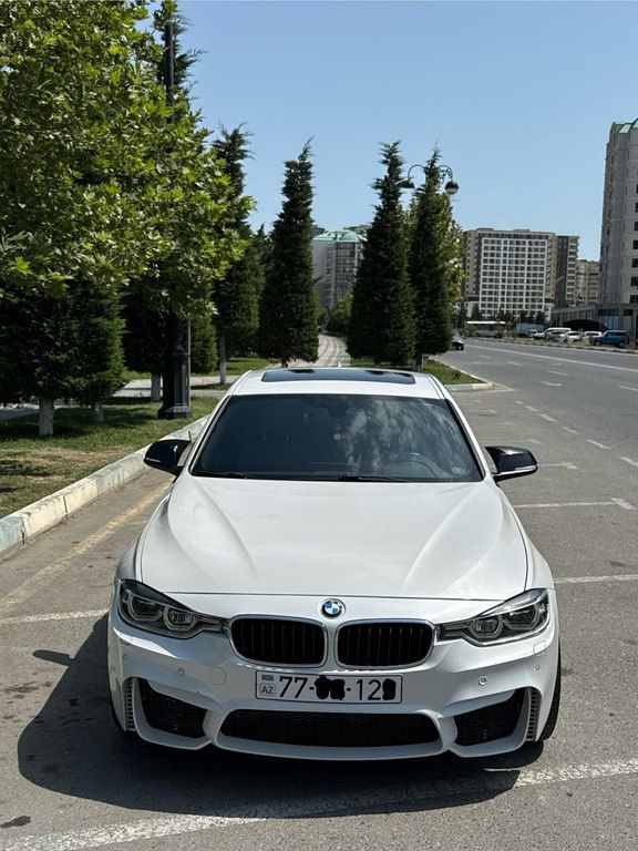 BMW 330, 2.0 L, 2015 il, 220 000 km — Avtomobillər, Bakı