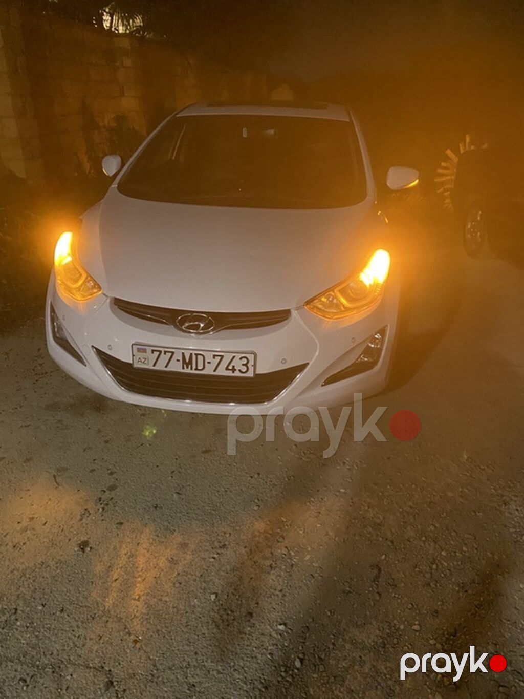 Hyundai Avante: 1.6 l 2013 il Sedan 77-MD-743 — Avto, Masazır (2)