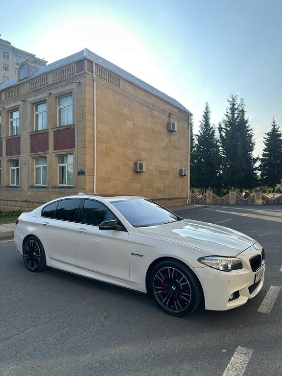 BMW 528, 2.0 L, 2014 il, 230 000 km — Avtomobillər, Bakı (5)