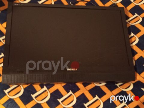 Toshiba LCD rəngli TV hecbir prablemi yoxdu yaniz kanal yiğilmadi