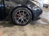 Hyundai təkərləri 225.55 R17 — Запчасти и аксессуары