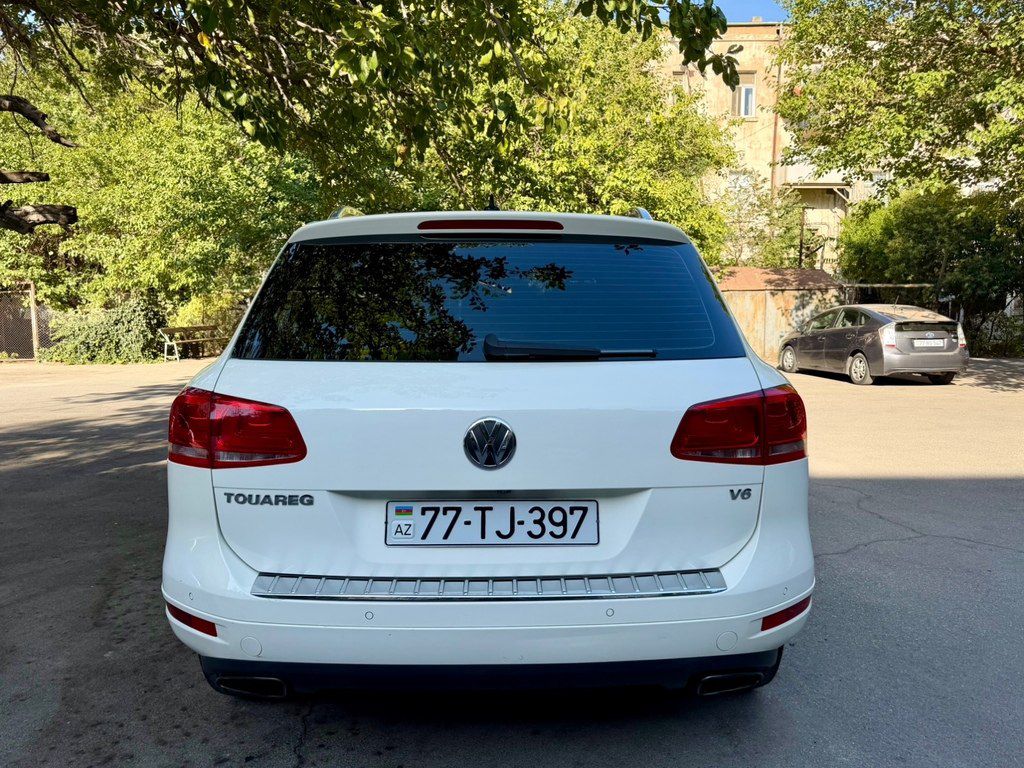 Volkswagen Touareg, 3.6 L, 2010 il, 160 000 km — Avtomobillər, Bakı (4)