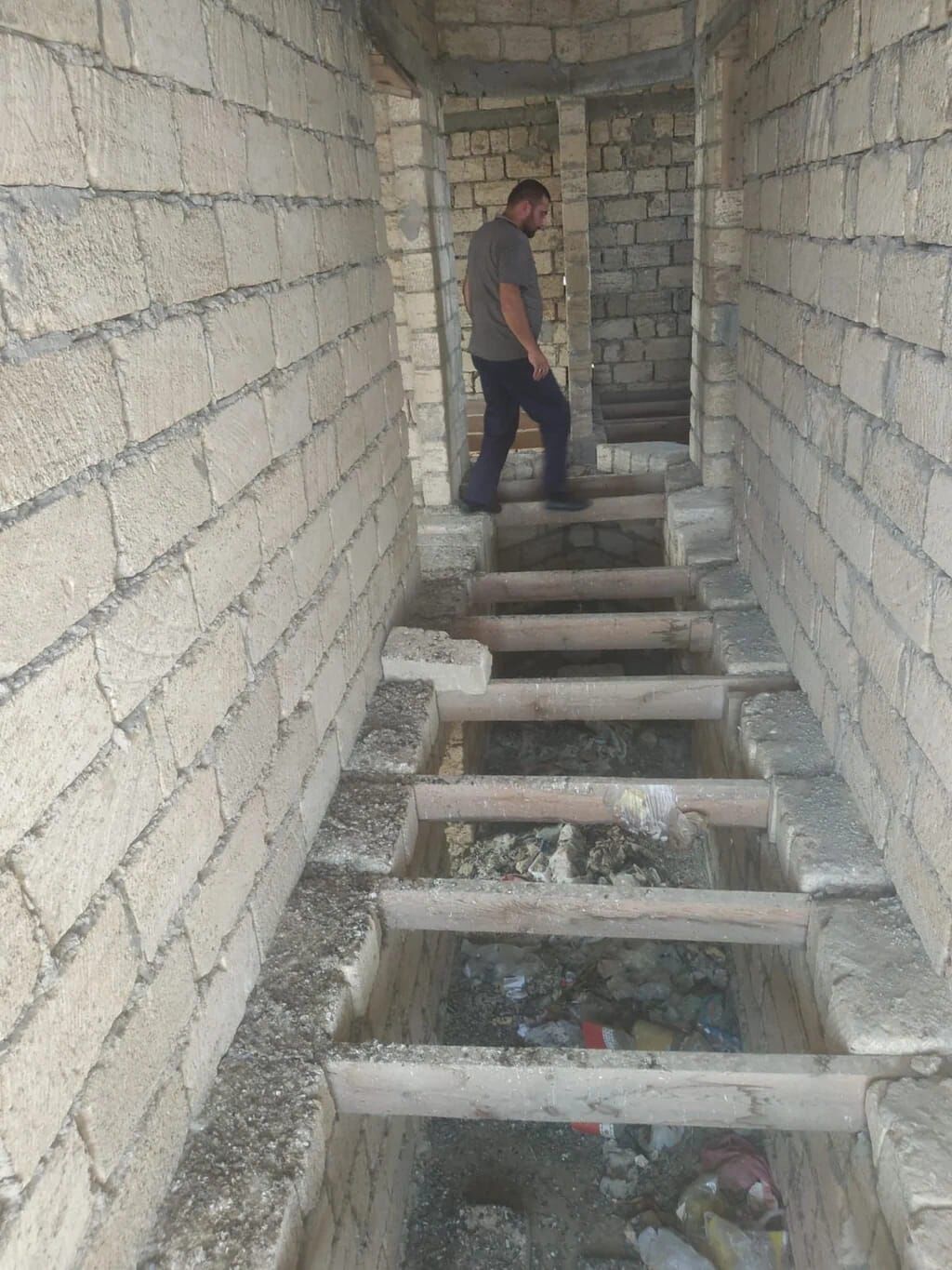 Hökməli 3 otaqlı, 90 kv. m, Təmirsiz — Daşınmaz əmlak, Bakı (7)