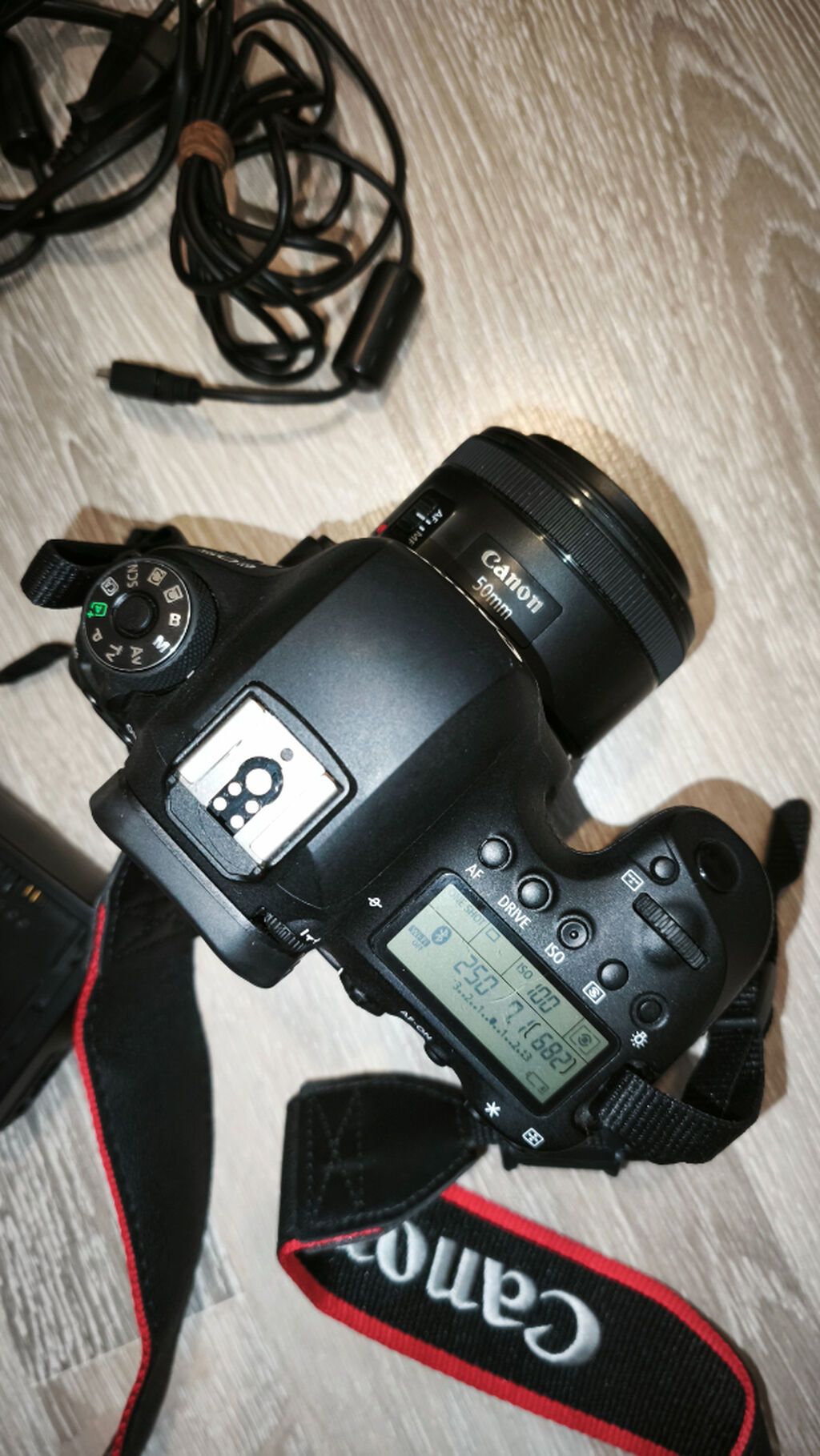 Canon 6d mark II və 50mm STM lens tam işlək vəziyyətdə. Heç bir — Elektronika, Bakı (4)
