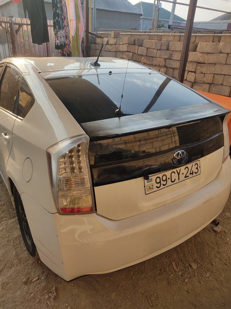 Toyota Prius, 1.8 L, 1.3 kWh, 2011 il, 180 000 km — Avtomobillər, Mingəçevir (3)