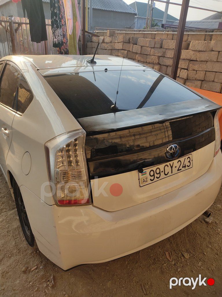 Toyota Prius, 1.8 L, 1.3 kWh, 2011 il, 180 000 km — Avtomobillər, Mingəçevir (3)