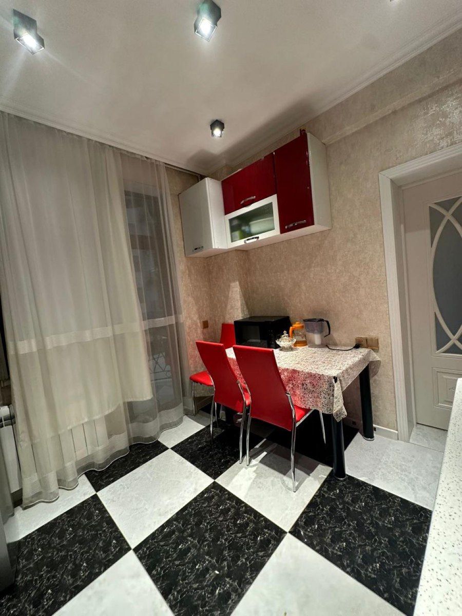 3-otaqlı yeni tikili kirayə verilir, Yasamal r., 75 m² — Mənzil, Bakı (5)