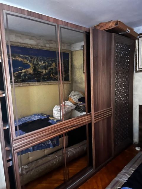 satılır ev söküntü gedir deyə satlir çox qeseg mebldi - Geniş — Bakı