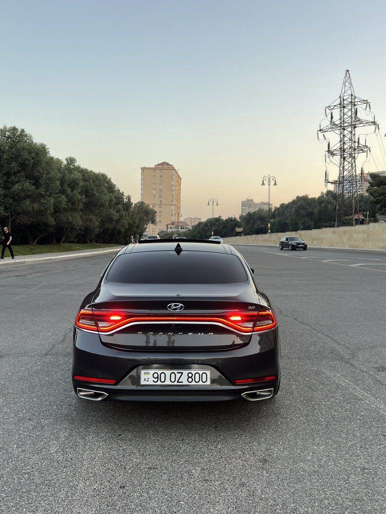 Hyundai Grandeur, 3.0 L, 2017 il, 165 000 km — Avtomobillər, Bakı (9)
