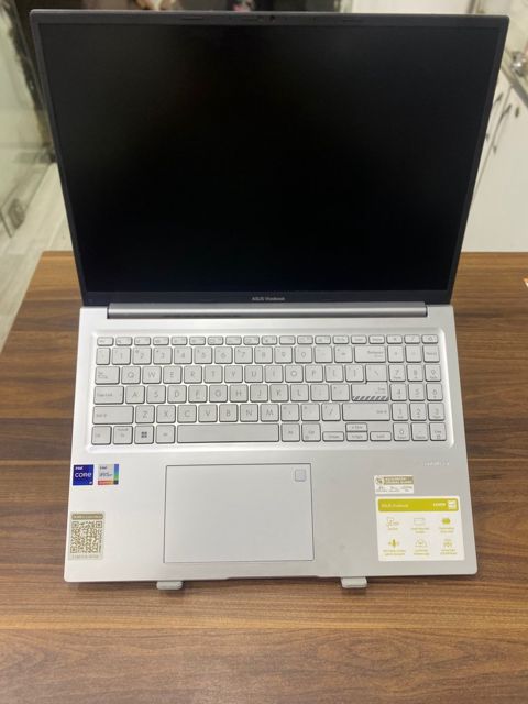 Asus Vivobook İ9 — Bakı