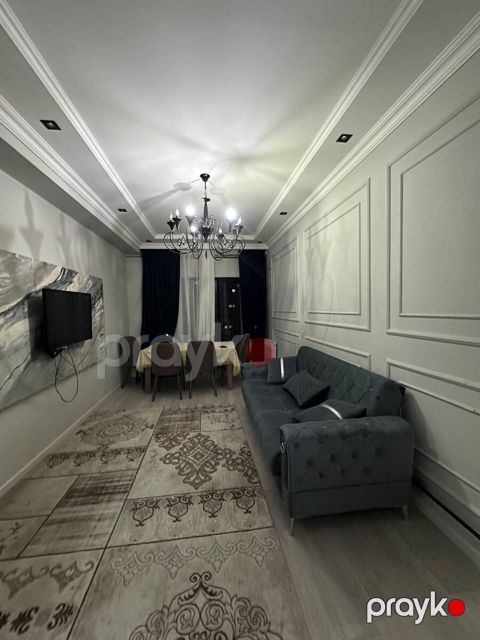 2-otaqlı yeni tikili kirayə verilir, 9-cu mkr., 70 m²