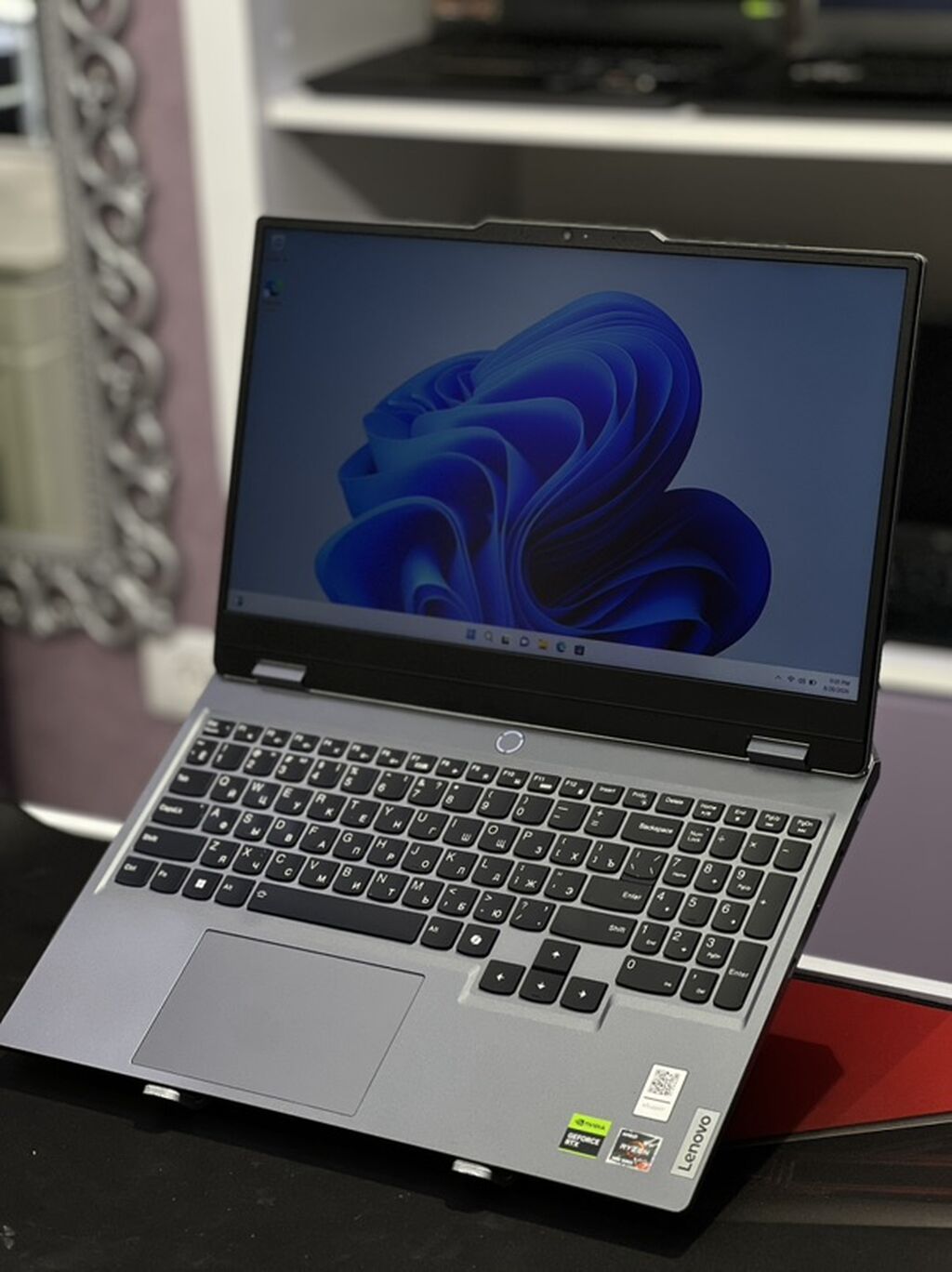 İşlənmiş Lenovo LOQ, 15.6 AMD Ryzen 7, 512 GB, Ünvandan götürmə, Ödənişli çatdırılma, Rayonlara çatdırılma — Lenovo, Bakı (3)
