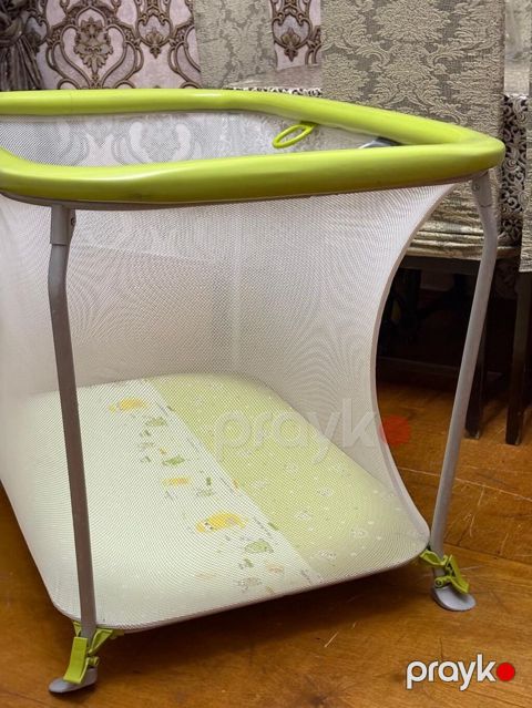 Uşaq oyun maneyi / playpen - Forma: Dördkünc, yumşaq yumrulanmış — Bakı