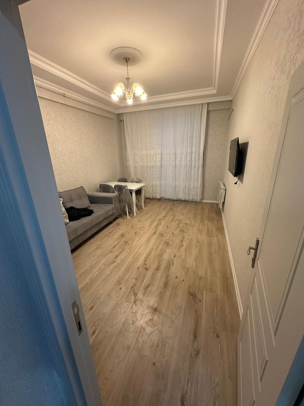 Dəniz mənzərəli, geniş balkonlu 2 otaqlı mənzil. Panoram pəncərələrdən — Daşınmaz əmlak, Saray (4)