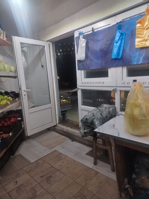 Mağaza icarəyə verilir, Keşlə qəs — Bakı